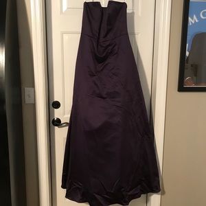 Beautiful A line Bridesmaid dress or formal wear!